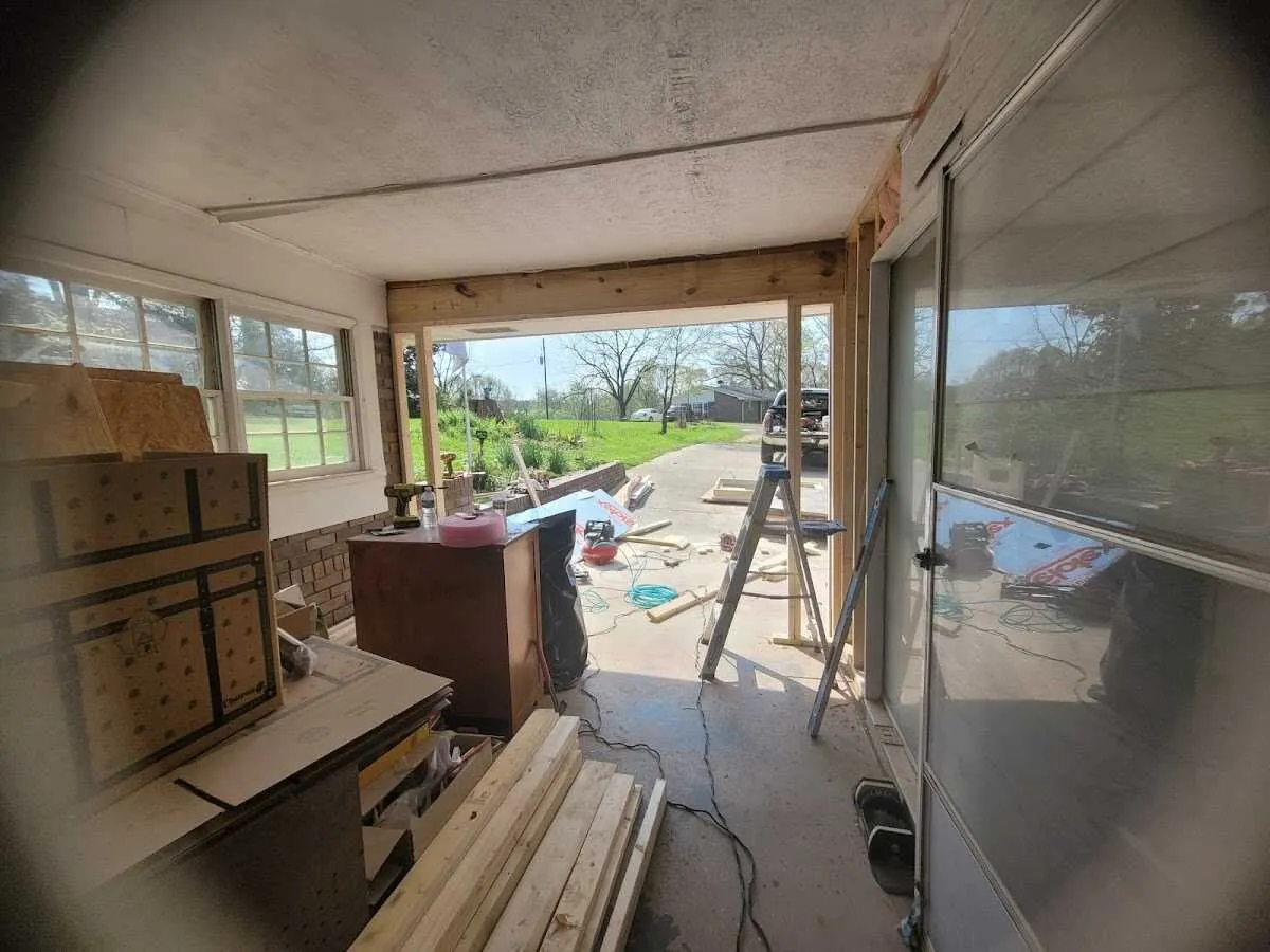 Air movers and dehumidifier for Drying & Dehumidification in Harrison